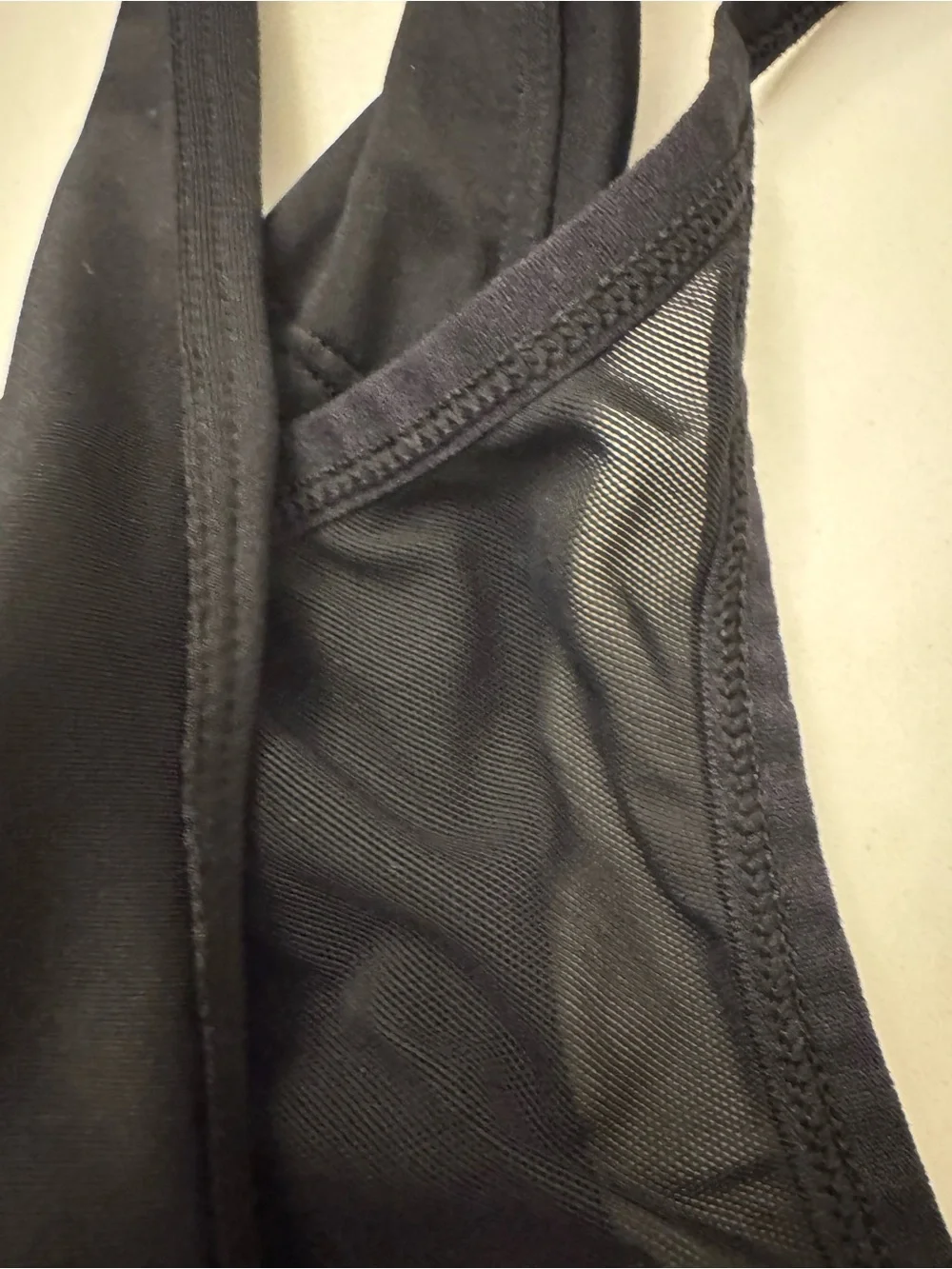 ALO Yoga Black Strappy Sports Bra